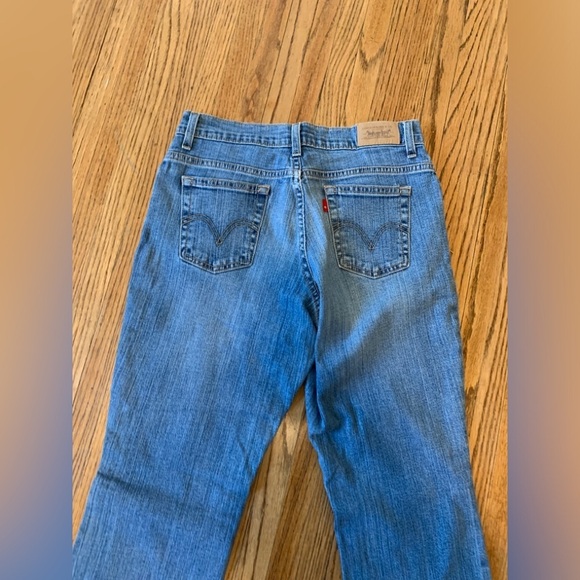 VTG 2000s y2k Levis 550 Relaxed Boot Cut Flare Med Wash Jeans 4 Short Stretch - Picture 7 of 8